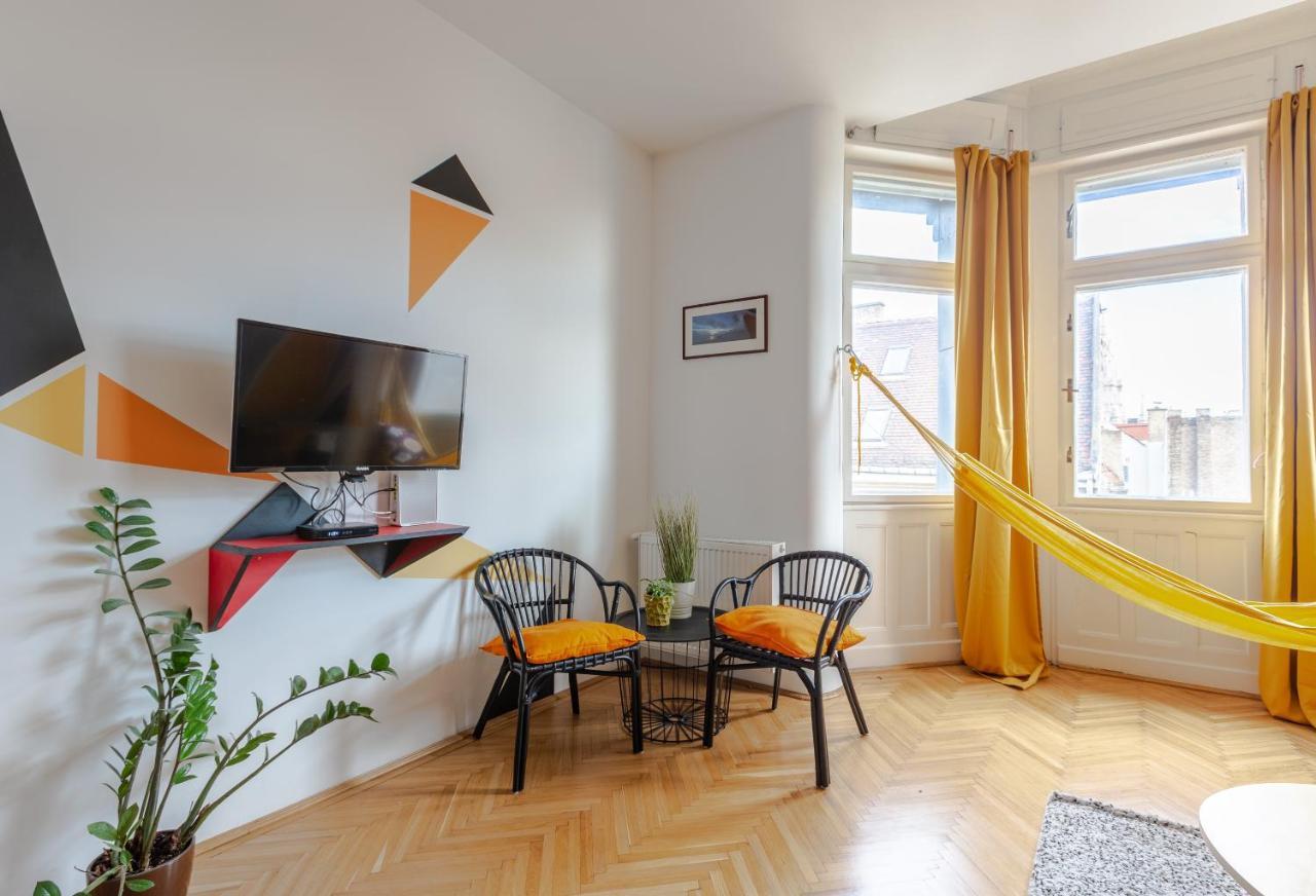 Apartamento Art Downtown Styled By A Local Designer *
